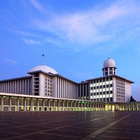 Patra Comfort Jakarta Bagian luar foto