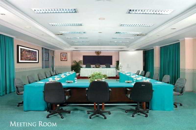 Patra Comfort Jakarta Bagian luar foto