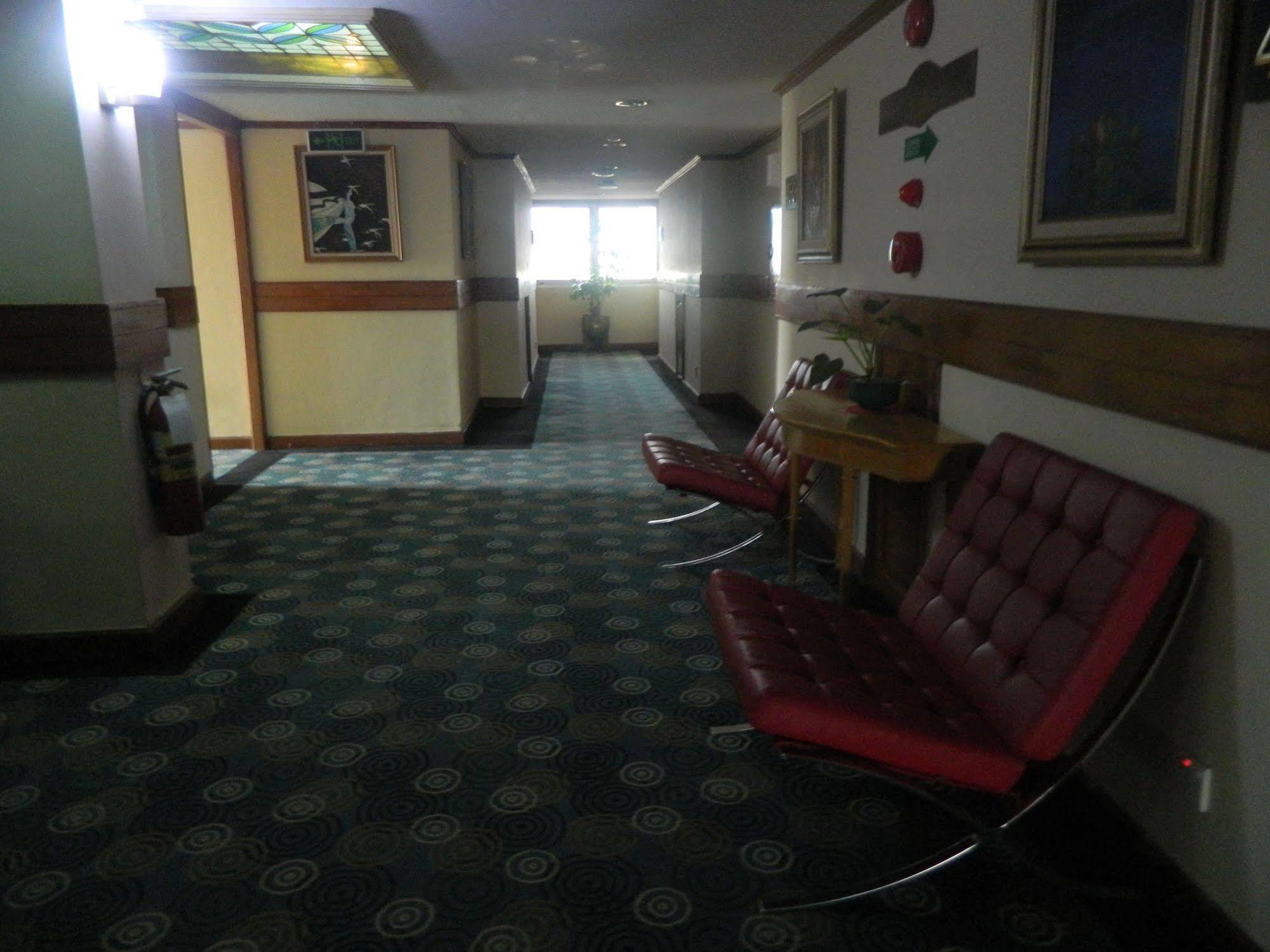 Patra Comfort Jakarta Bagian luar foto