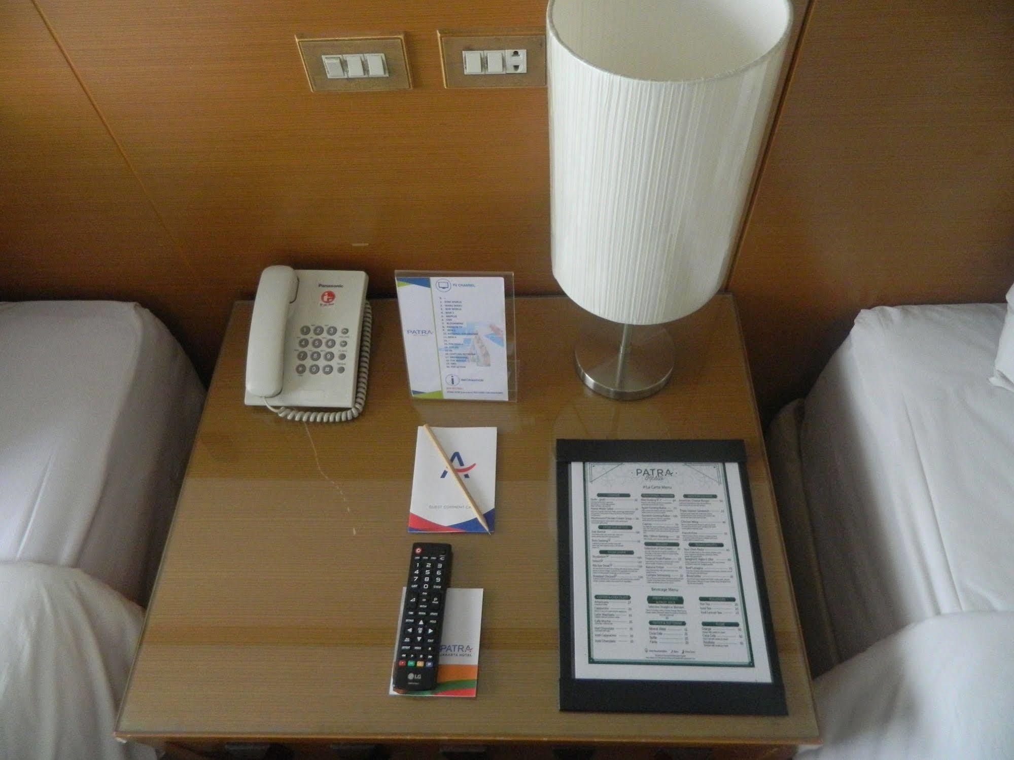 Patra Comfort Jakarta Bagian luar foto